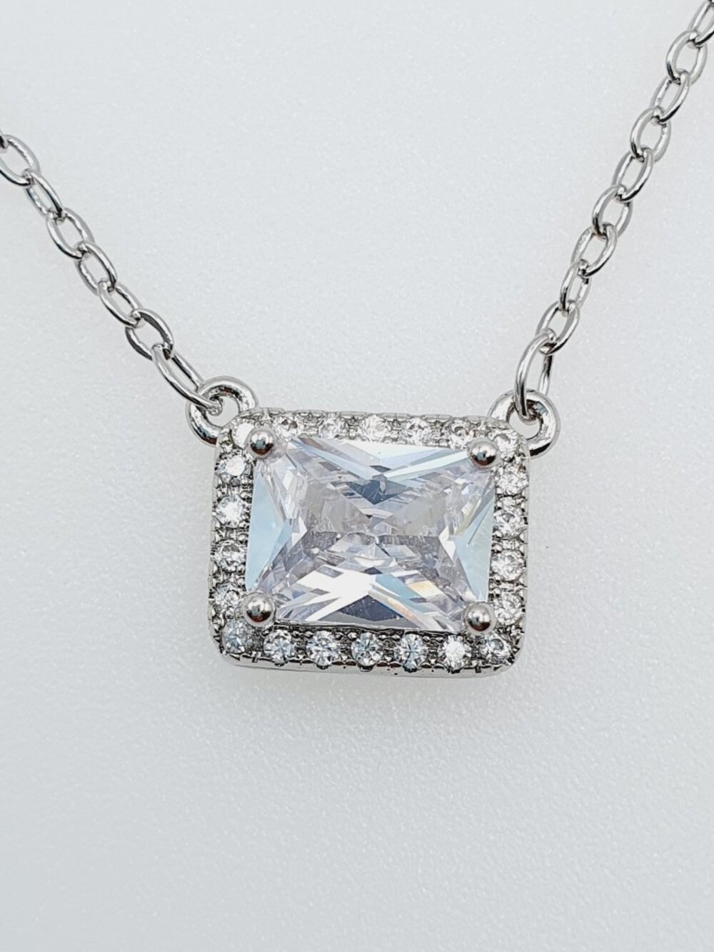 NEW 925 SILVER PLATED CHAIN SQUARE CUT CZ NECKLACE FOR WOMEN, WAAL1304